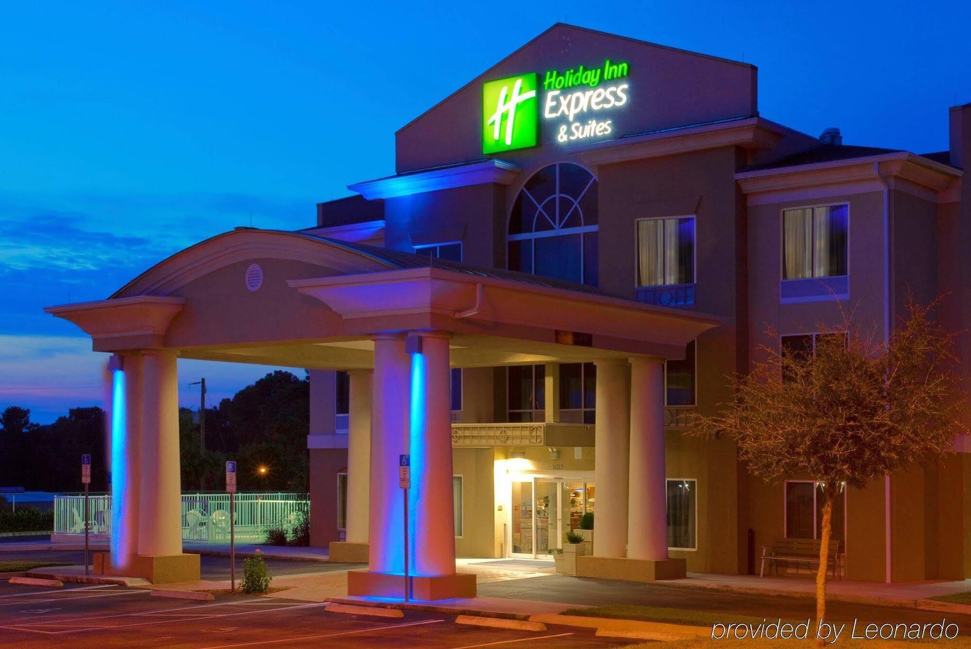 Holiday Inn Express Hotel & Suites Brooksville West, An Ihg Hotel Kültér fotó